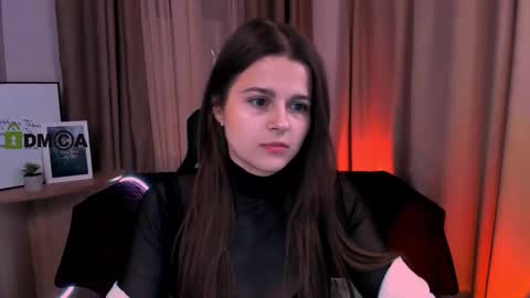 Snapshot of berry_alma chatting on February 9, 8:34 pm Alma online show from February 9, 8:34 pm