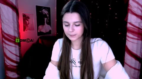 Snapshot of berry_alma chatting on January 22, 10:29 am Alma online show from January 22, 10:29 am