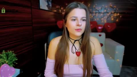 Snapshot of berry_alma chatting on February 17, 8:16 pm Alma online show from February 17, 8:16 pm