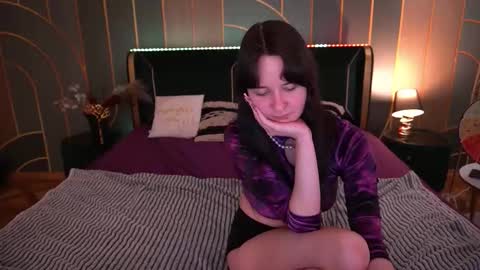 Violette online show from September 27, 9:11 pm