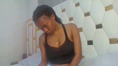 Snapshot of berryl8 chatting on October 4, 9:41 pm berryl online show from October 4, 9:41 pm