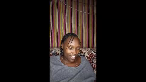 berrythighs online show from March 8, 2:54 pm