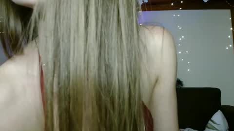 Snapshot of bestchick chatting on January 28, 6:49 pm Adria online show from January 28, 6:49 pm