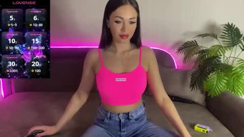 Teya online show from April 28, 4:22 pm