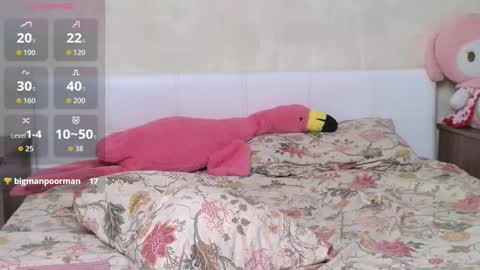 Snapshot of betty_blame chatting on October 17, 10:18 am Betty and Oscar online show from October 17, 10:18 am