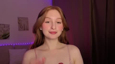 bettyyy online show from November 11, 11:02 pm