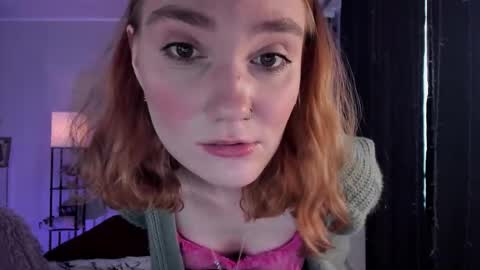 Snapshot of betty_witchy chatting on October 24, 3:46 am Dory make me happier online show from October 24, 3:46 am