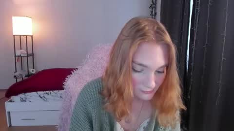 Snapshot of betty_witchy chatting on October 7, 3:11 am Dory make me happier online show from October 7, 3:11 am