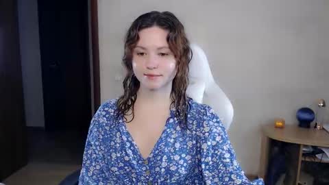 Betty online show from September 24, 8:52 pm