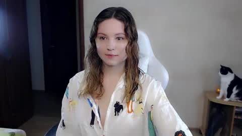 Betty online show from October 11, 9:28 pm