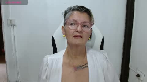 bibiana online show from December 3, 3:14 pm