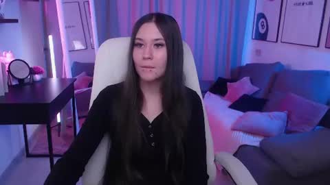 Katie online show from June 22, 7:49 am