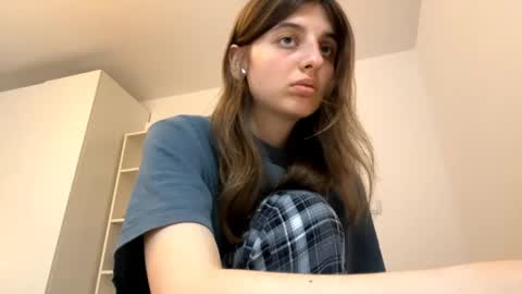 Lina online show from May 22, 5:33 pm