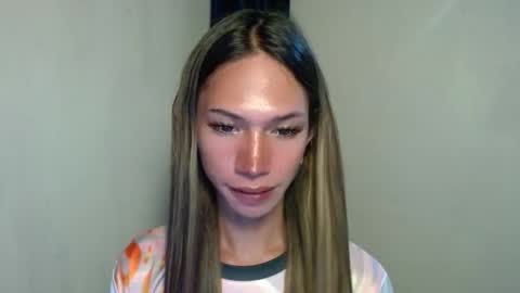 beverlylovexx online show from October 20, 2:31 pm