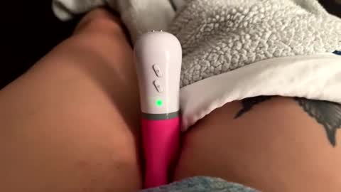 Bbzebracakes online show from September 16, 1:46 am