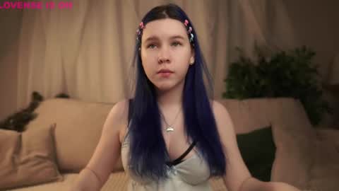 Eliz online show from February 1, 2:32 am