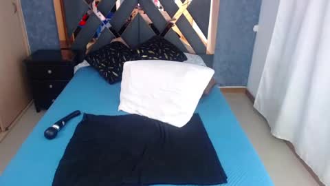 B I A N C A online show from February 11, 12:59 am