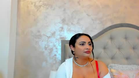 Bianca Vale online show from June 14, 4:57 am