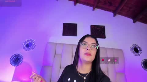 Snapshot of bianca_zaens1 chatting on January 3, 11:57 am  B I A N C A  online show from January 3, 11:57 am