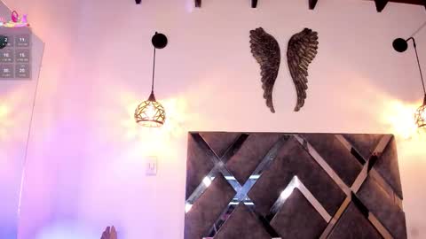 Snapshot of bianca_zaens1 chatting on October 16, 12:08 pm  B I A N C A  online show from October 16, 12:08 pm