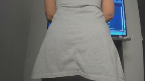 Snapshot of bibiana_js_ chatting on October 15, 12:19 pm bibiana_js_ online show from October 15, 12:19 pm