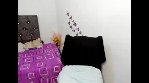 emilia online show from March 12, 1:30 am