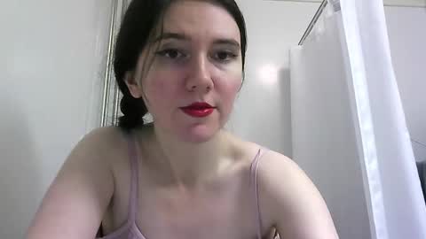 Snapshot of bigbootybunny chatting on October 10, 12:15 am Isabella online show from October 10, 12:15 am