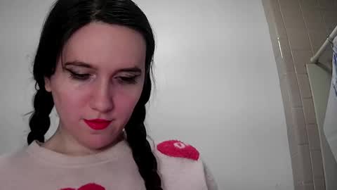 Isabella online show from January 4, 10:55 pm