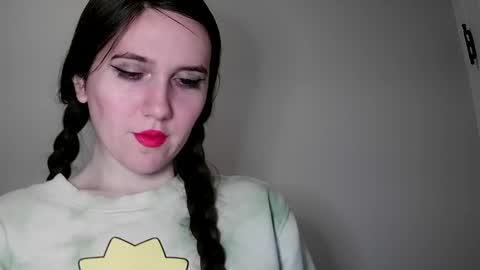 Isabella online show from January 22, 3:07 pm