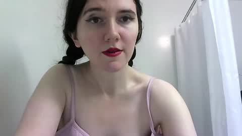 Snapshot of bigbootybunny chatting on September 20, 4:16 pm Isabella online show from September 20, 4:16 pm