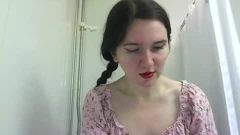 Snapshot of bigbootybunny chatting on October 14, 6:49 am Isabella online show from October 14, 6:49 am