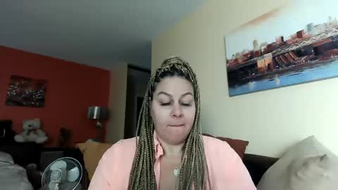 BIG BREAST SABRINA online show from December 16, 4:27 pm