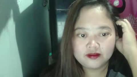 bigchubbybelly19 online show from March 7, 3:35 am