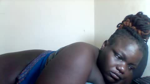 Snapshot of bigdarkass chatting on December 22, 9:11 am VIOLET online show from December 22, 9:11 am