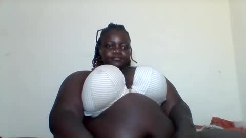 Snapshot of bigdarkass chatting on February 23, 10:05 pm VIOLET online show from February 23, 10:05 pm