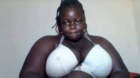 Snapshot of bigdarkass chatting on February 22, 10:59 pm VIOLET online show from February 22, 10:59 pm