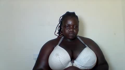 Snapshot of bigdarkass chatting on February 25, 11:59 pm VIOLET online show from February 25, 11:59 pm