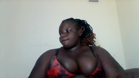 Snapshot of bigdarkass chatting on January 30, 5:41 am VIOLET online show from January 30, 5:41 am