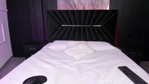 Zayra online show from September 25, 7:18 am