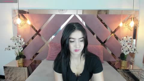 Snapshot of bilie_rouse1 chatting on January 10, 3:07 am Bilie online show from January 10, 3:07 am