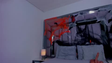 Snapshot of bilie_rouse1 chatting on October 24, 3:46 am Bilie online show from October 24, 3:46 am