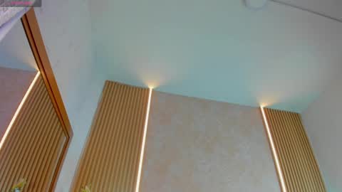 Bilie online show from April 2, 3:04 am