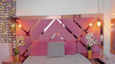 Snapshot of bilie_rouse1 chatting on December 30, 3:03 am Bilie online show from December 30, 3:03 am