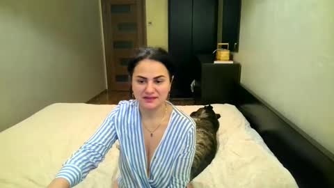 DOM NIKA online show from December 19, 11:35 pm