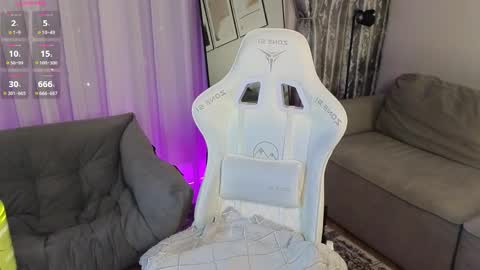 bimboterica online show from April 11, 6:55 pm