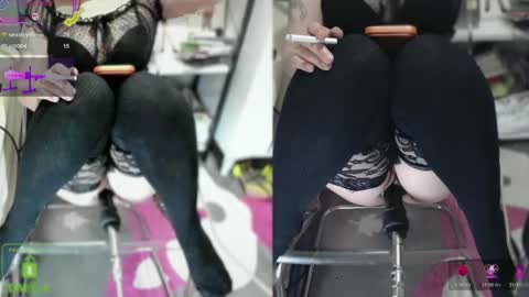 bisex woman online show from February 24, 9:24 pm