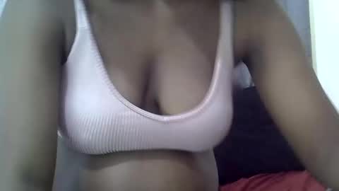 bitchy_111 online show from January 9, 8:41 am