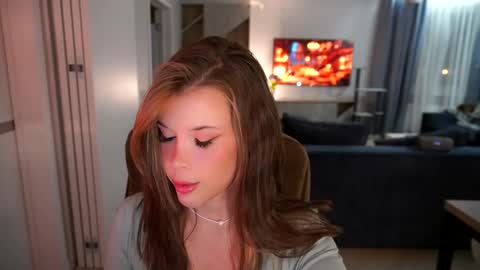 Ann Braslowsky online show from November 21, 10:45 pm