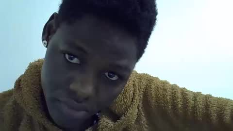 black_berry9 online show from October 21, 9:35 am