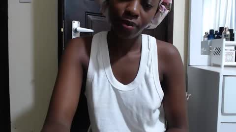 black ghodess online show from March 7, 2:46 am